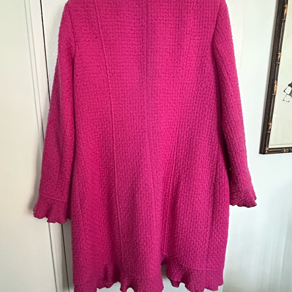 100% Wool Coat by Doncaster Collection - Picture 2 of 12